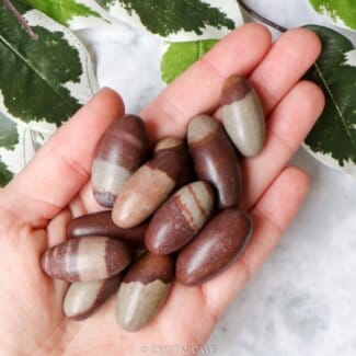 Shiva lingam edelsteen - Crystal Cave