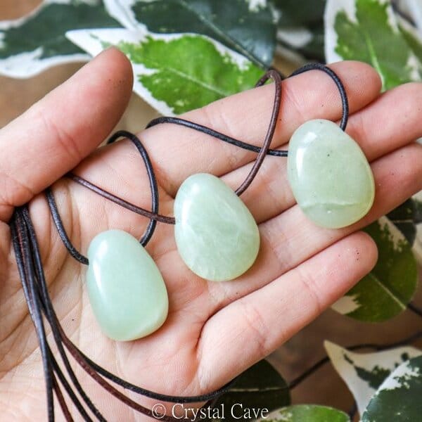 New jade ketting - Crystal Cave