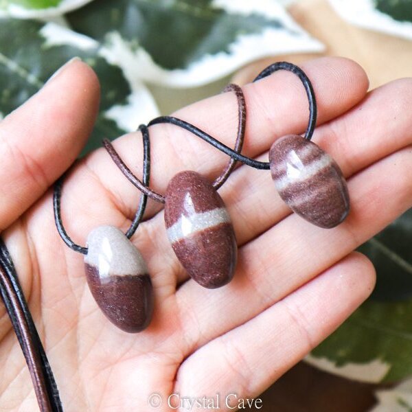 Shiva lingam ketting - Crystal Cave