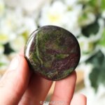 Drakenbloed jaspis cabochon - Crystal Cave