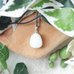 Witte opaal zilveren ketting - Crystal Cave